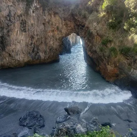 Apartmentinscalea * Scalea